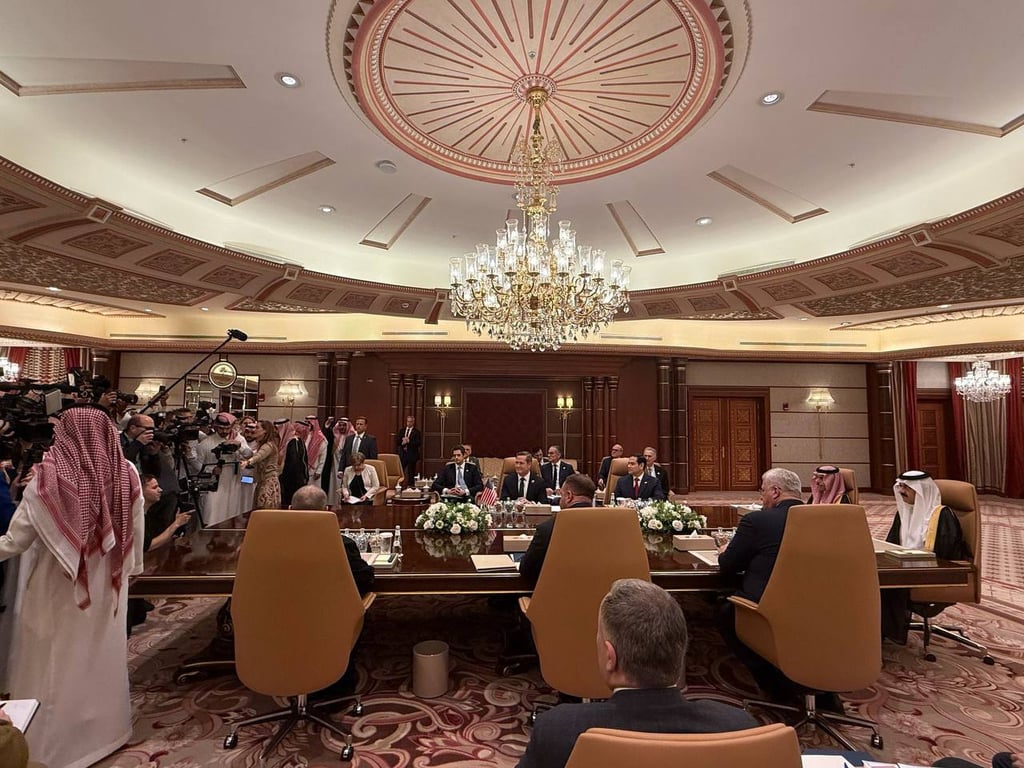 переговори між Україною і США