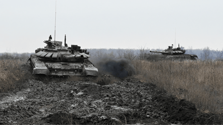 Russia is "overwhelming with cannon fodder" in Pokrovsk direction - 290x166