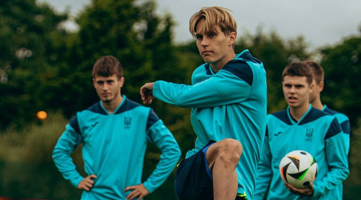 Збірна України U-19