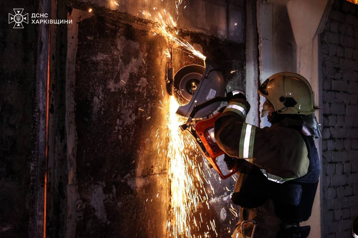 Атака безпілотників РФ на Харків — деталі від ДСНС