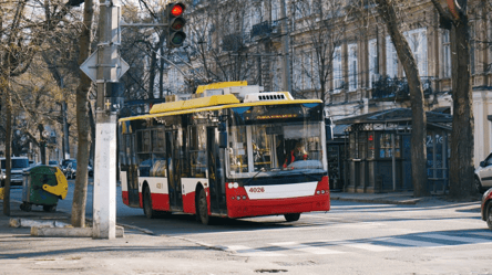 В Одессе остановили часть электротранспорта — что курсирует - 290x166