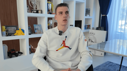 Стало известно, что делает Лунин без вызова в сборную Украины - 285x160