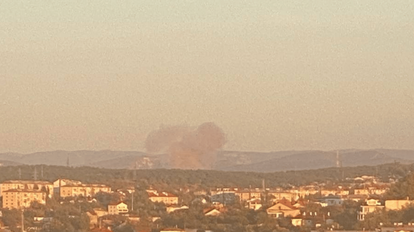 В Севастополе раздался мощный взрыв