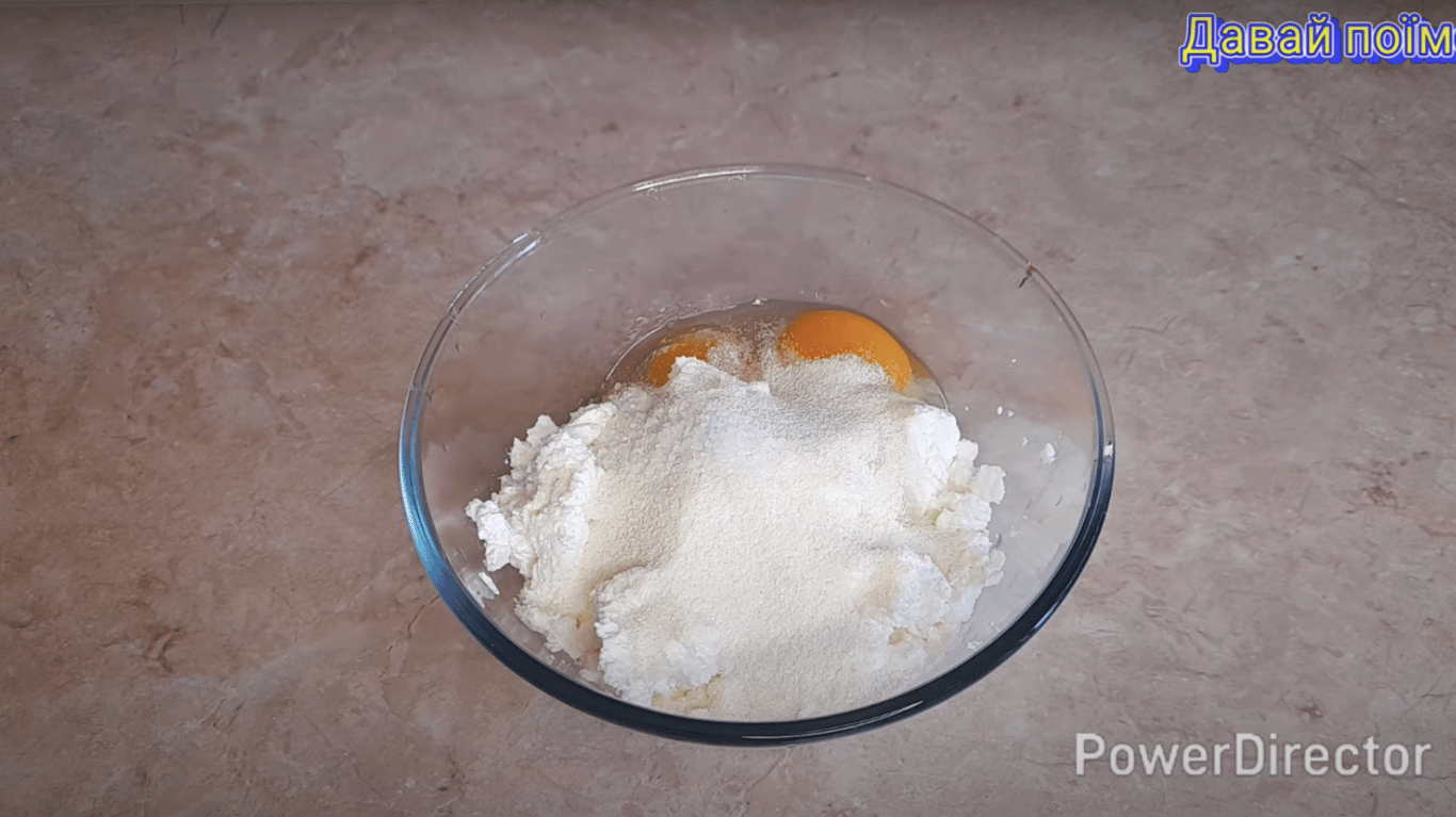 Healthy flourless cheese casserole