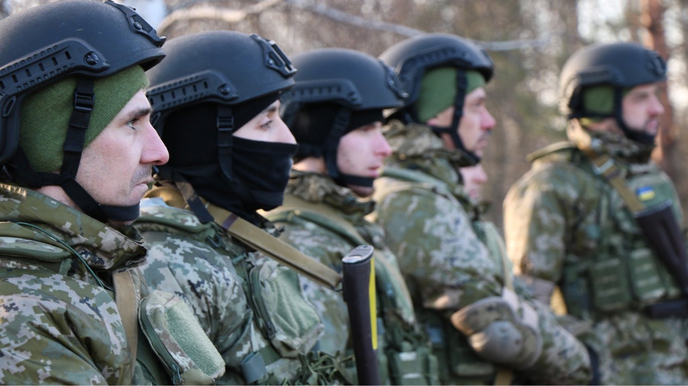 Contact with the Armed Forces of Ukraine for foreigners — how to apply and basic recruitment rules