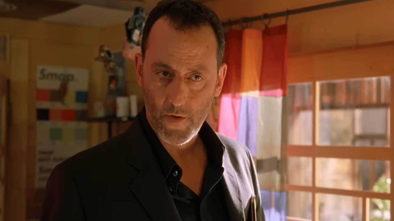 Жан Рено написал книгу о похищении украинских детей Россией