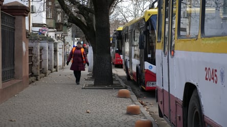 Проїзд зріс у два рази, а зарплата ні — одесити про тарифи - 290x166