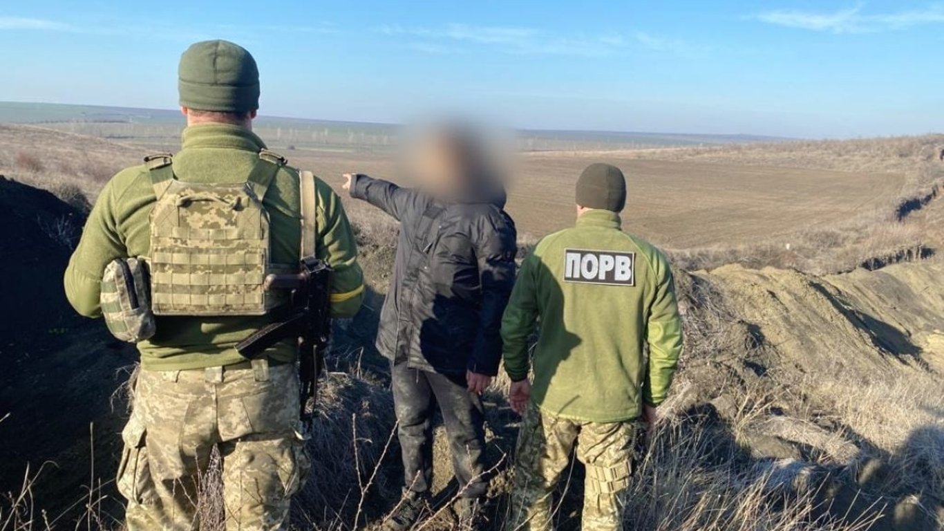На Одещині викрили схему незаконного перетину кордону