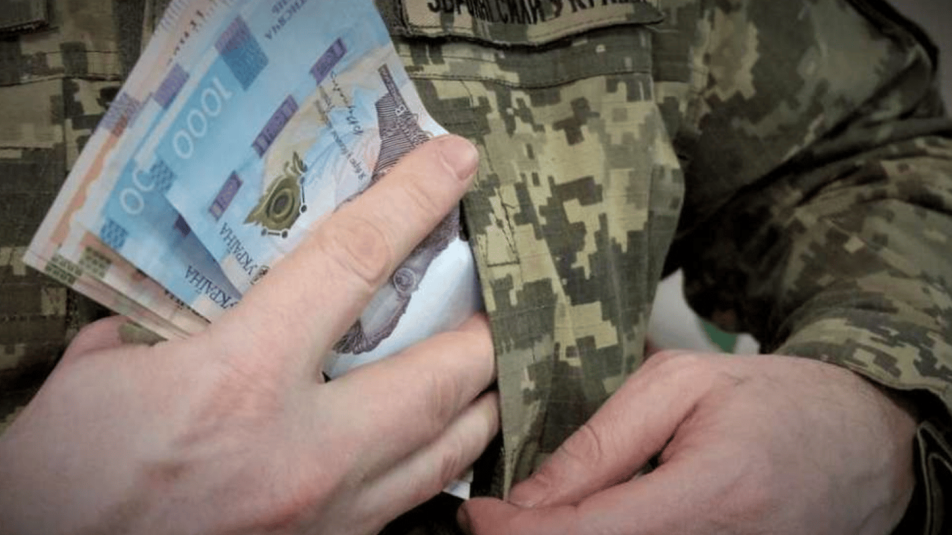 В Україні видали понад 123 млн гривень нагороди військовим, які не брали участь у бойових діях