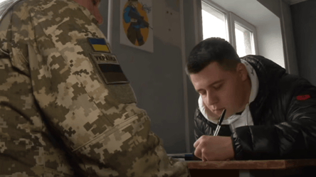 Отсрочка для ухода: ТЦК не запрещает работать - 285x160