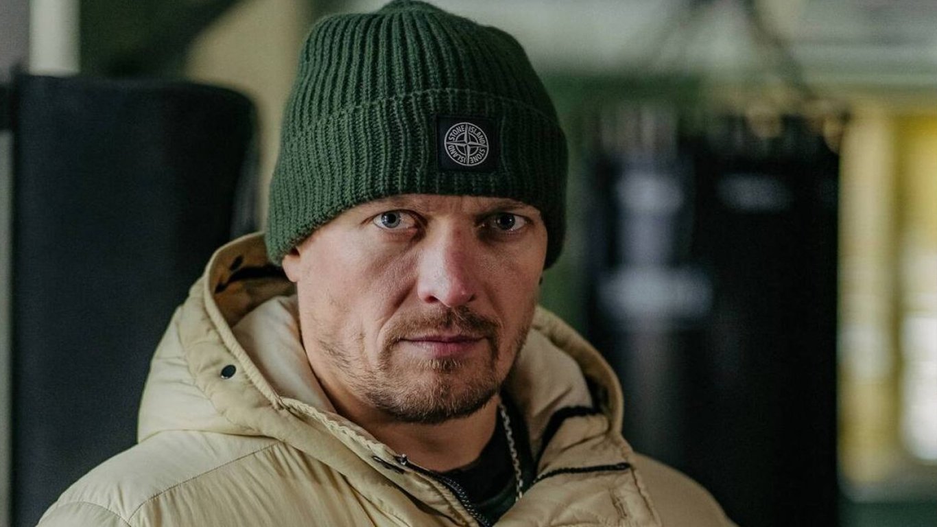 Олександр Усик відновить будинок в Ірпені, в якому росіяни вбили відомого тренера