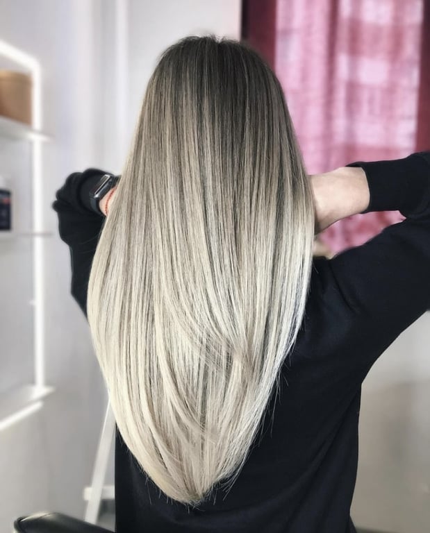 Hair color that suits brown-eyed people