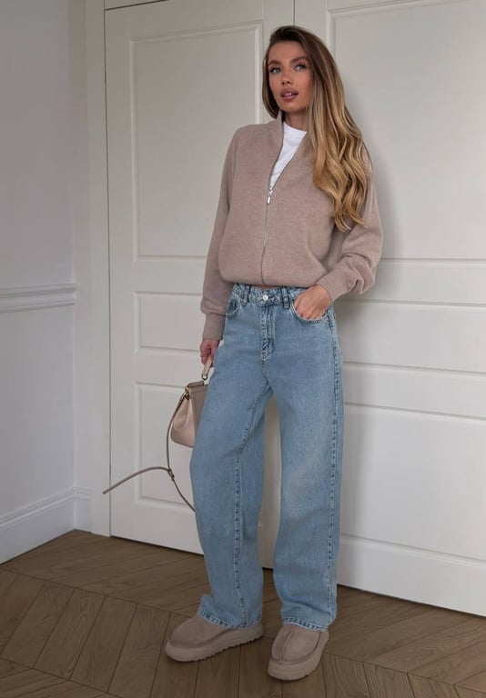 Комфортні джинси зі зручною посадкою