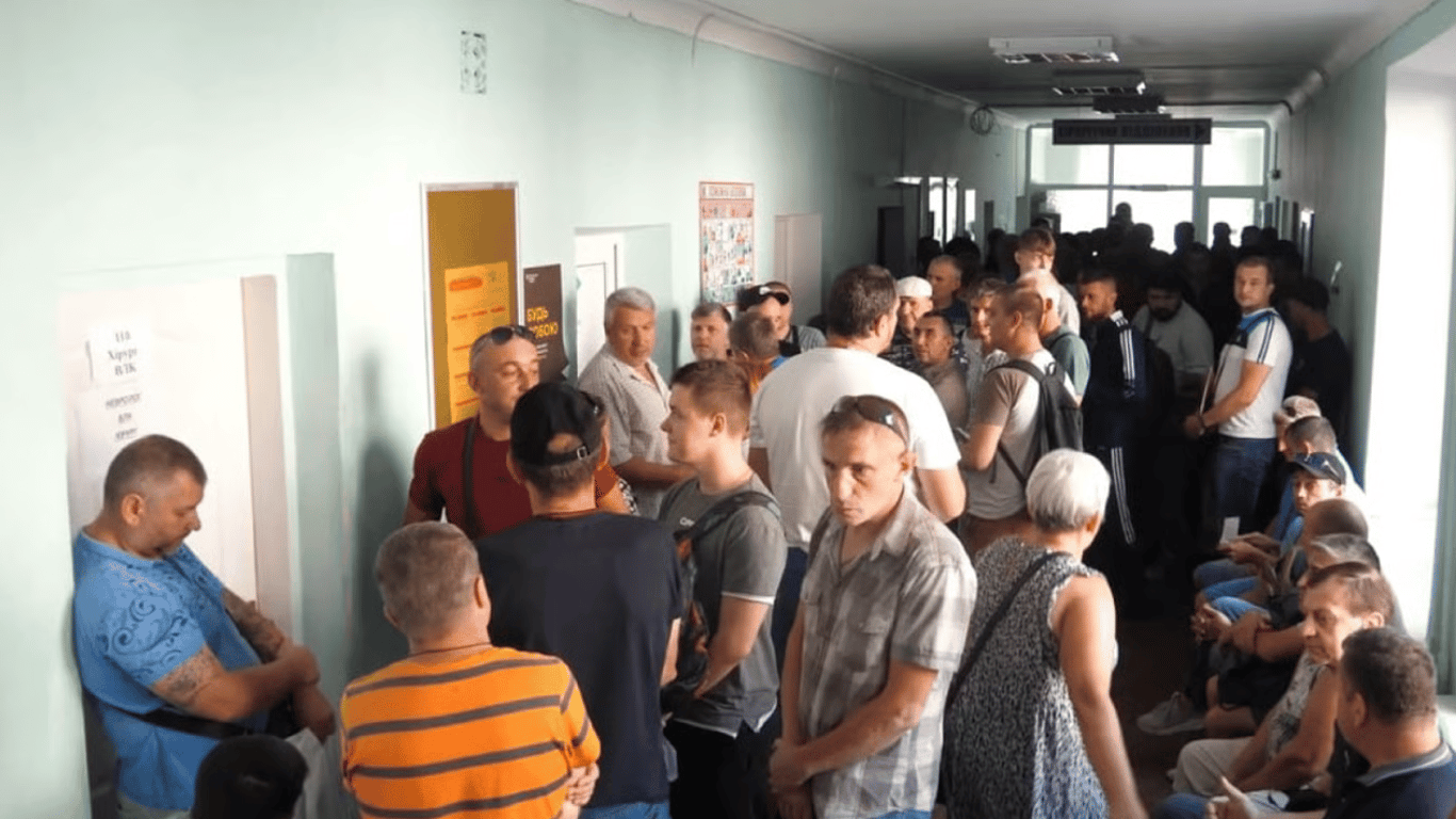 Уплата половины штрафа ТЦК: только в случае добровольного признания