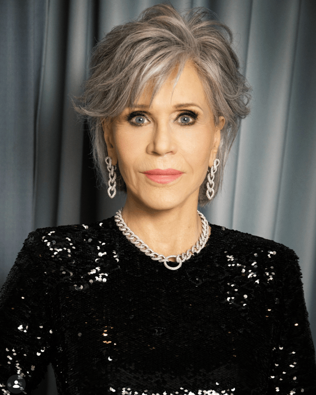 Cтрижка, яка підходить для тонкого і сивого волосся