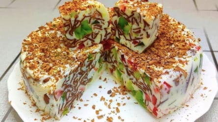 Торт "Зимовий" — рецепт в 100 раз смачніший за "Бите Скло" - 285x160