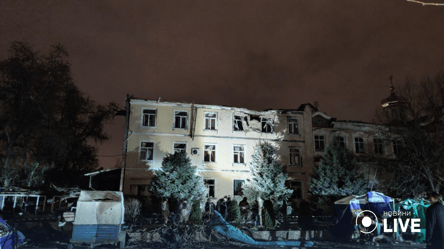 В Одессе повреждено здание монастыря: появились первые кадры последствий ракетного удара - 285x160