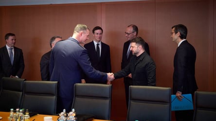 Зеленський планує зустрітися з низкою лідерів у Берліні - 285x160