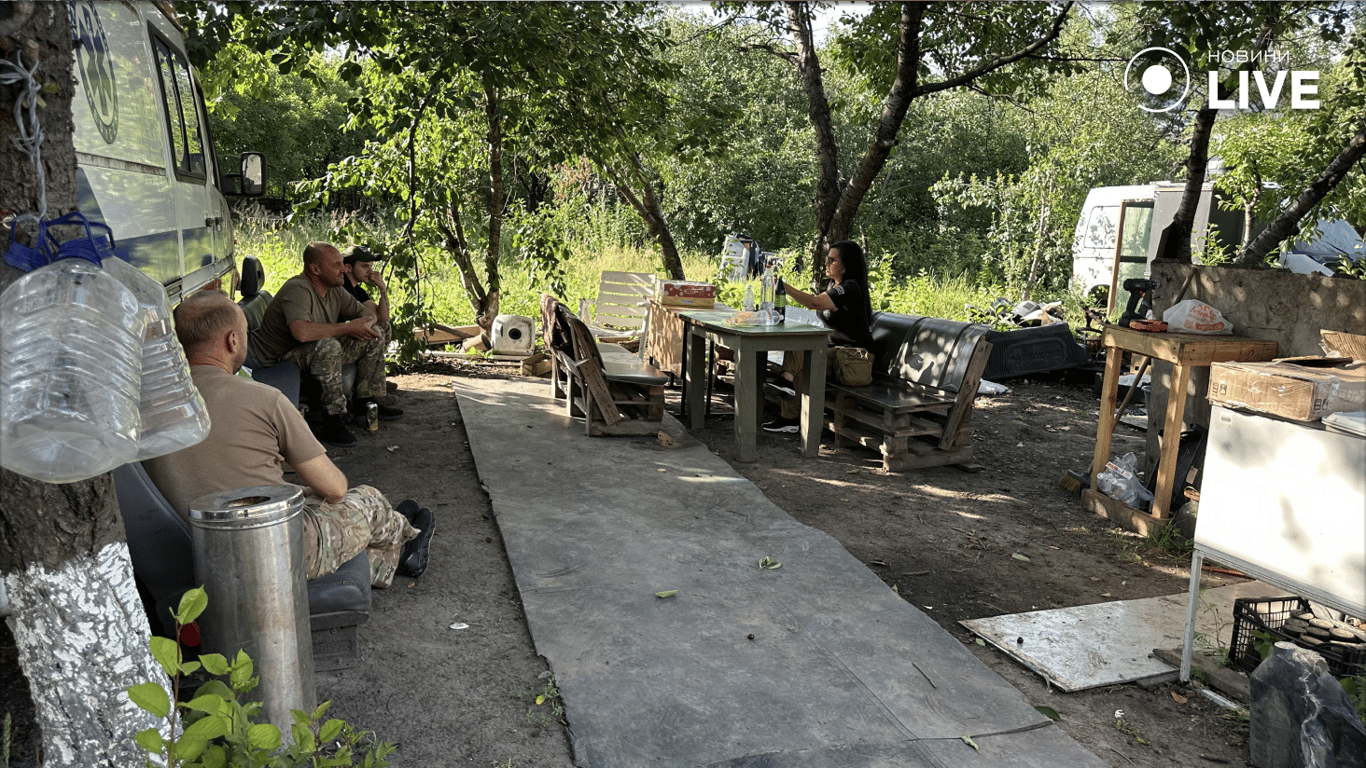 Янголи допомоги — Госпітальєри відновлюють базу після атаки РФ - фото 5