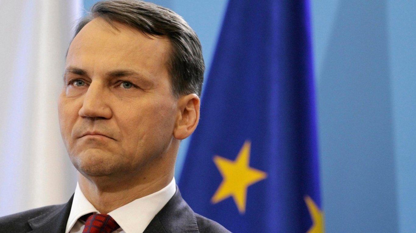 Голова МЗС Польщі виступив за розблокування кордону та назвав можливі терміни