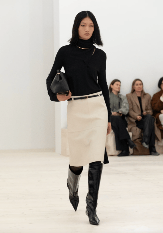 Мінімалістичні прикраси завжди доречні