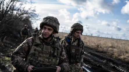 Українці за новим законопроєктом повинні будуть проходити базову військову службу - 285x160