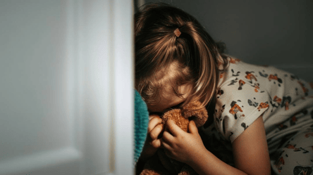 Цькували малу дитину — жорстокість у приватному дитсадку Одещини - 285x160