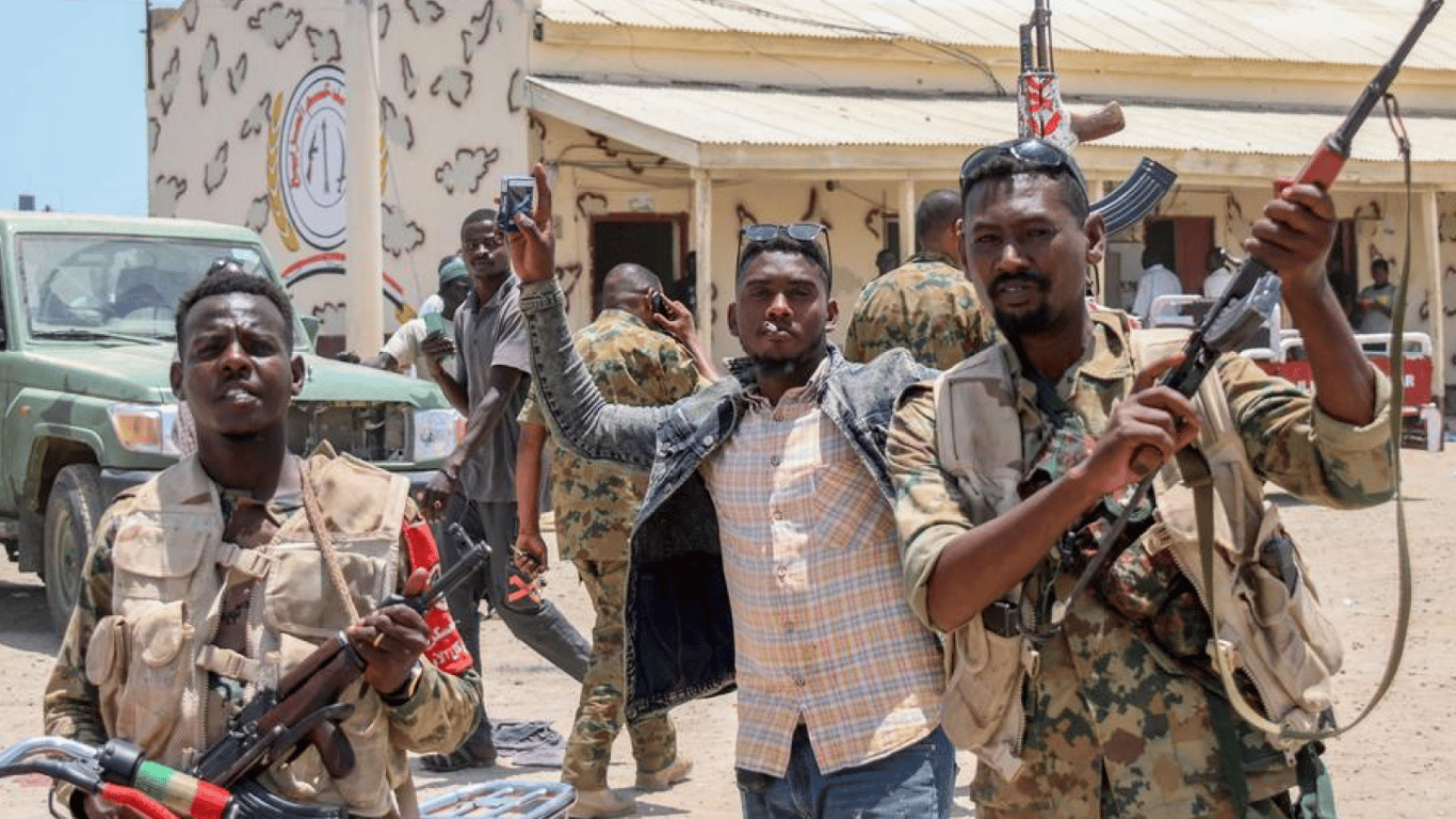В Судане продолжаются боевые действия: детали