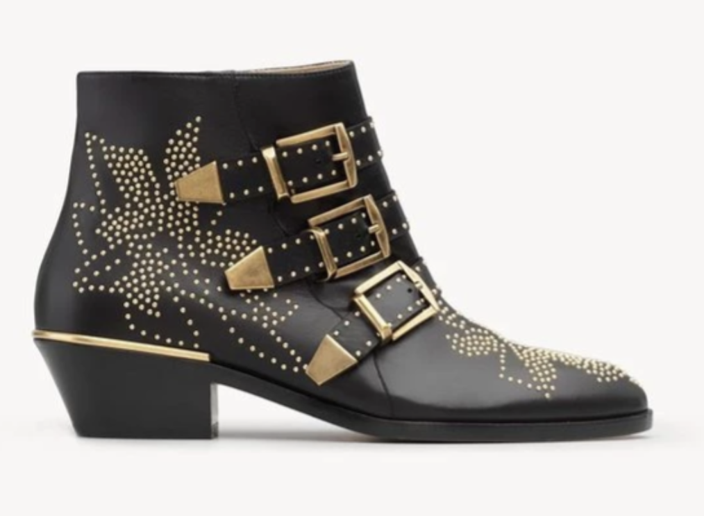 Взуття з 2010-го року знову в тренді