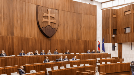 Парламент Словакии признал Голодомор геноцидом украинцев - 285x160