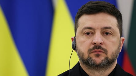 Зеленский отверг встречу с Путиным в Москве - 285x160