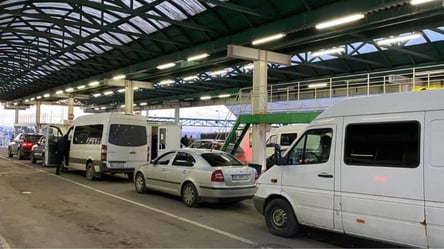 Виїзд із Одеси до Молдови обмежений: ситуація на трасах зараз - 290x166