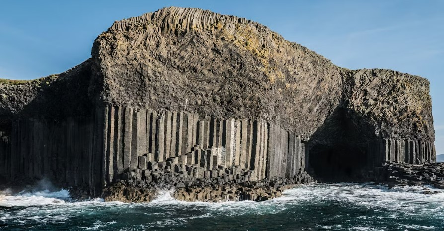 Маловідомий містичний острів дорогоцінних каменів у Шотландії - фото 1