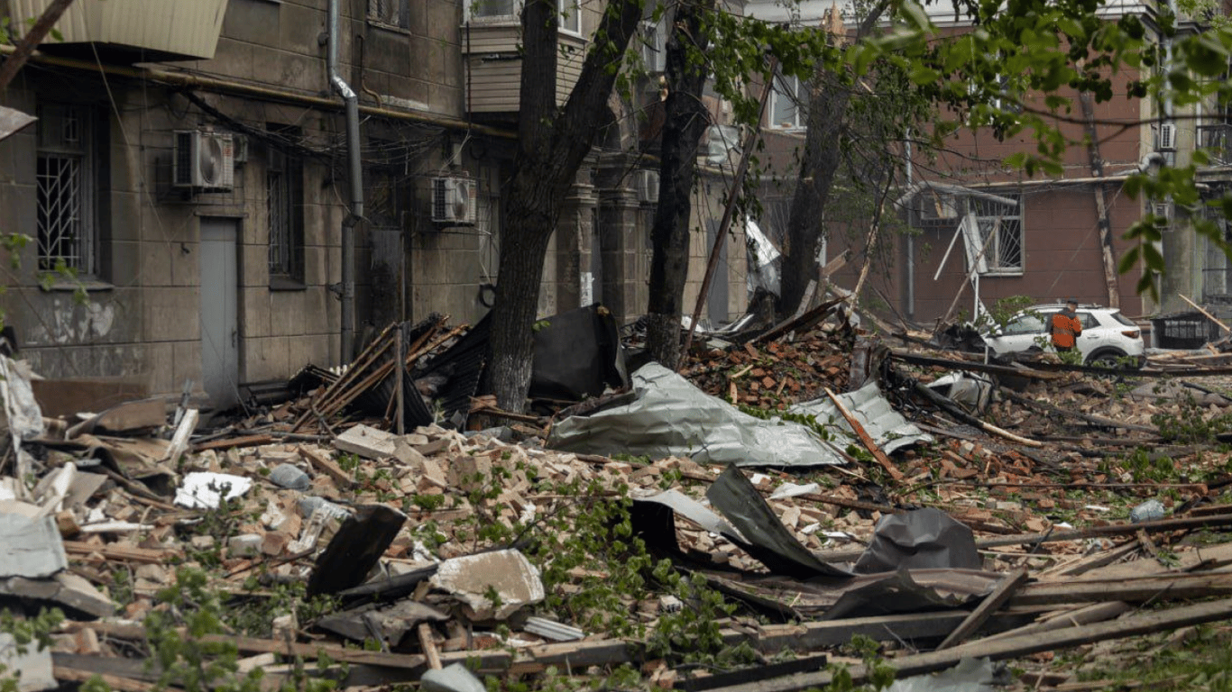 Взрывы в Днепре — в ОВА сообщили о пострадавших