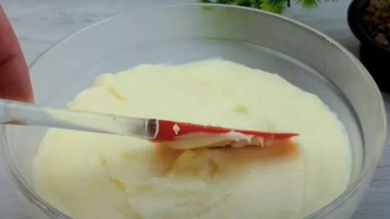 змішайте каву з молоком улюблений десерт усіх італійців