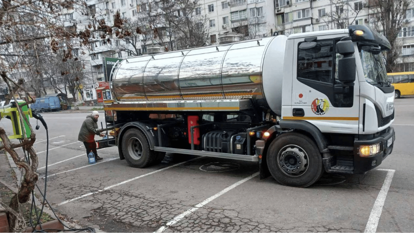 Окупанти атакували Одесу дронами