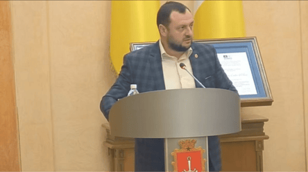 З Одеської мерії звільнився ще один керівник — що відомо - 290x166