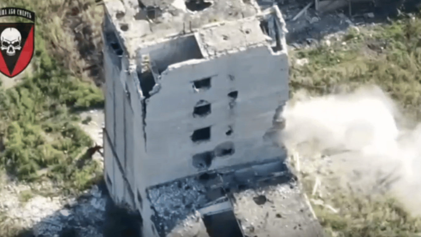 "Черные Запорожцы" обнаружили и уничтожили наблюдательный пункт оккупантов: эффектное видео