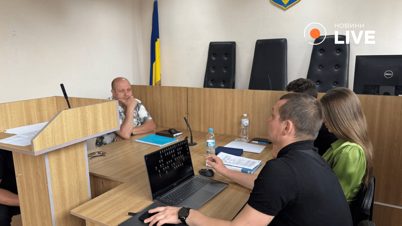 Працівник ТЦК побив вчителя в Харкові