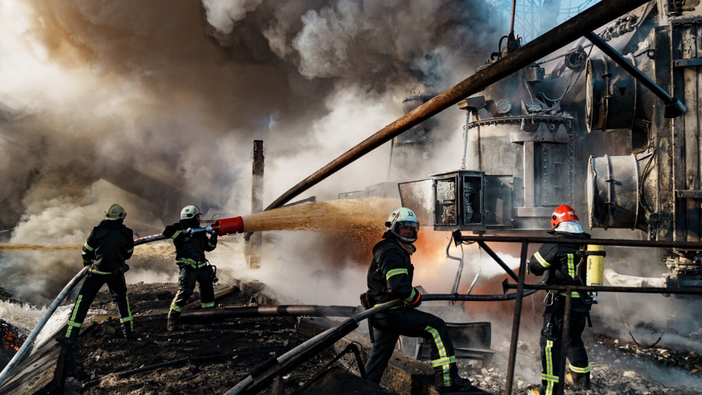 Массированный удар РФ по энергоинфраструктуре — в Укрэнерго назвали сумму убытков