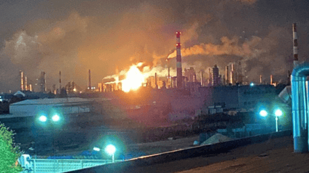 Українські дрони атакували Рязанський НПЗ — фото наслідків - 285x160