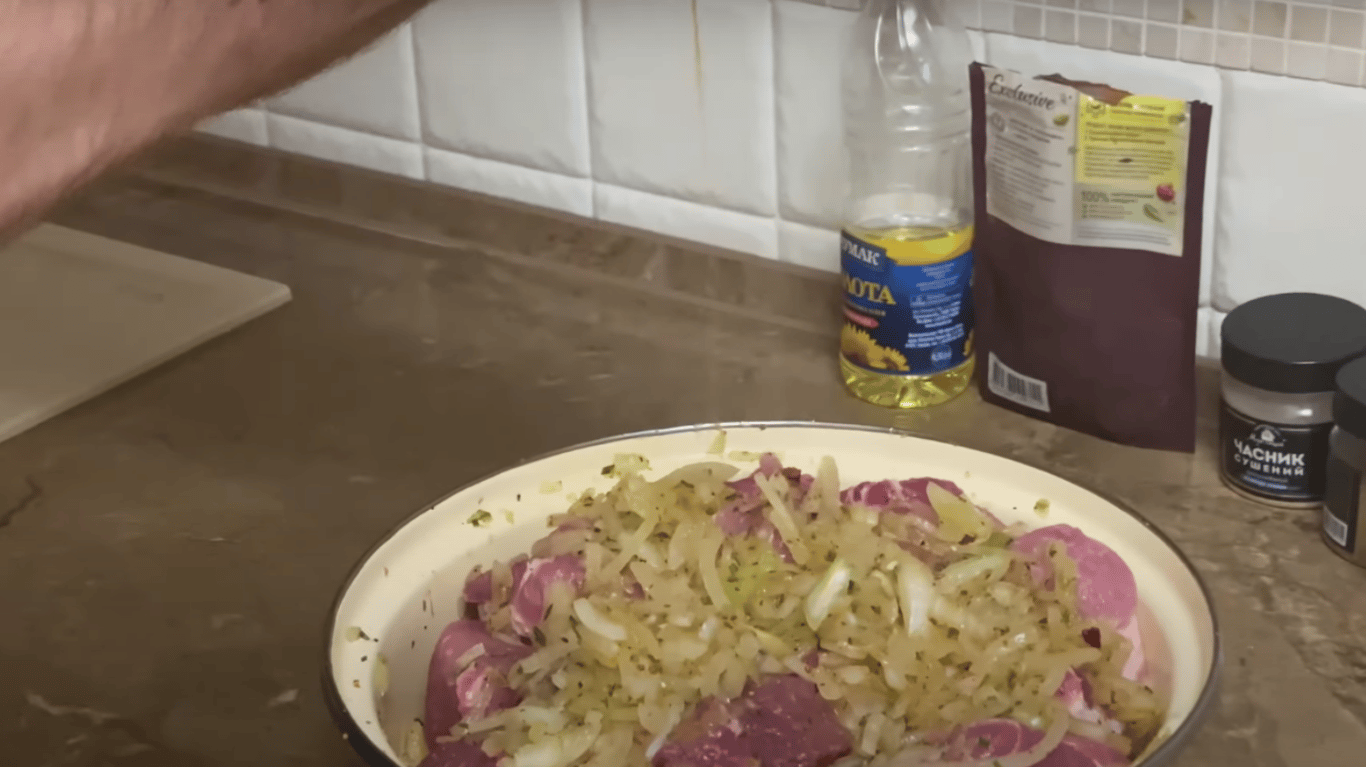 ароматний шашлик зі свинини, правильний рецепт від шеф-кухаря