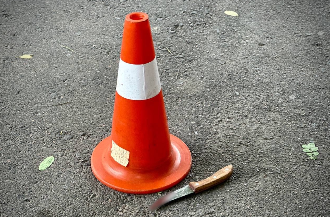 В Одесі чоловік порізав дочку та дружину