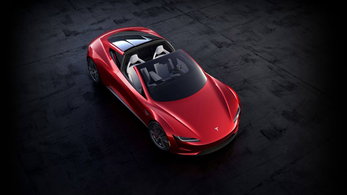 Tesla снова перенесла выпуск суперкара Roadster