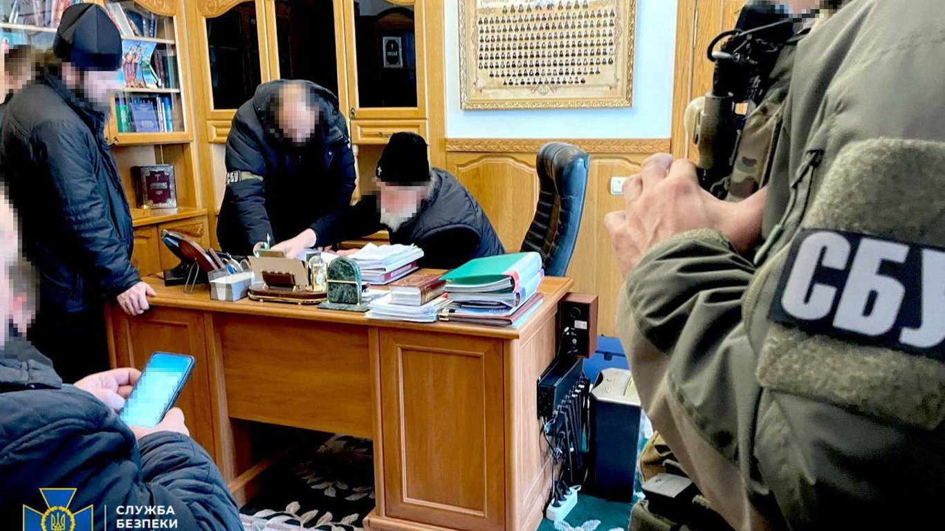 СБУ раскрыла детали обысков в Почаевской лавре на Тернопольщине