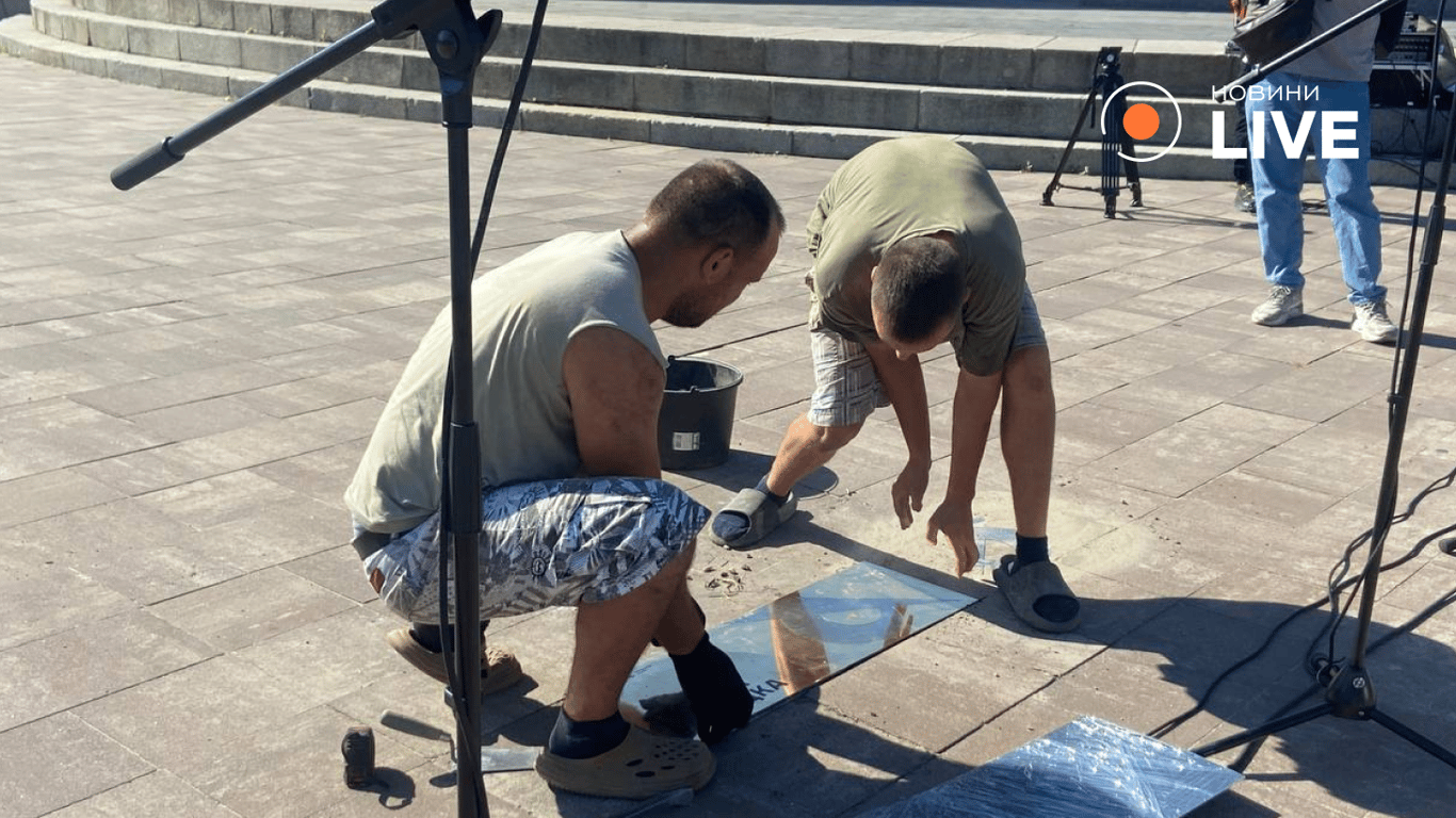 Памʼятний знак "Розвідка"