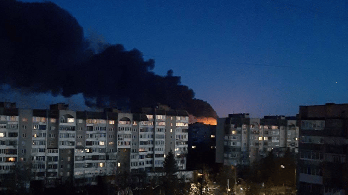 Вибухи в Одесі зараз 19 квітня — південь під ударом ракет