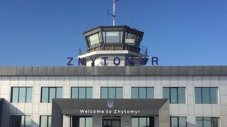 Перший міжнародний рейс приземлився у новоствореному аеропорту "Житомир". Фото - 285x160