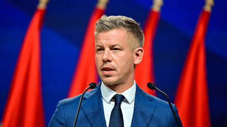 Мадьяр заявил, что Сийярто уничтожает документы по РФ - 304x171