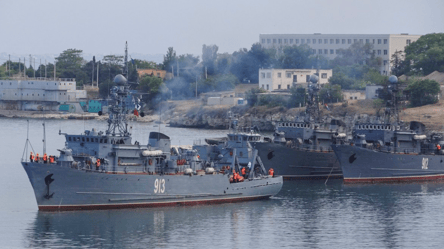 Ворожі кораблі у Чорному морі — чи є загроза для Одеси - 290x160